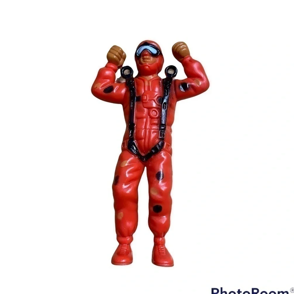 Vintage Ja Ru Parachute Flyer Action Figure Toy Orange